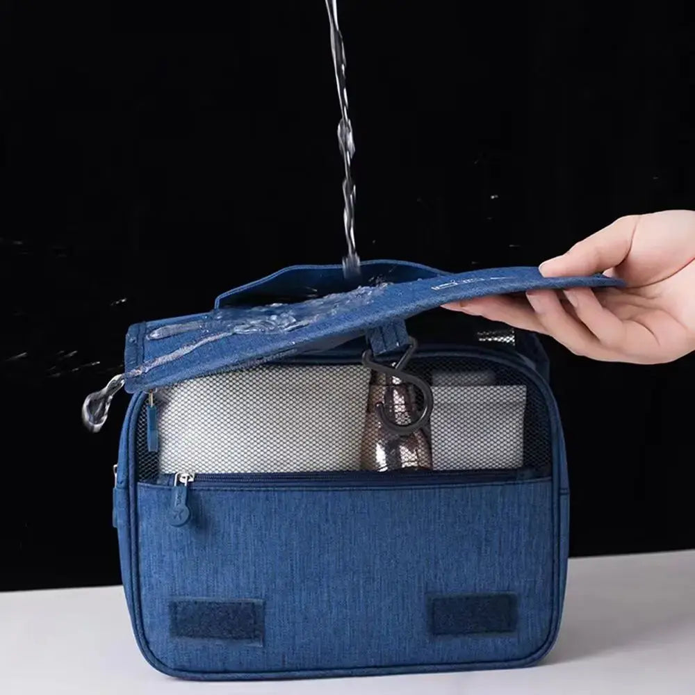CompactCare Toiletry Bag – Foldable, Water-Resistant, and Practical for Travel