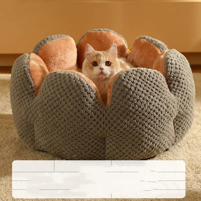 Flower Cat Bed - Soft and Cozy for Your Cat