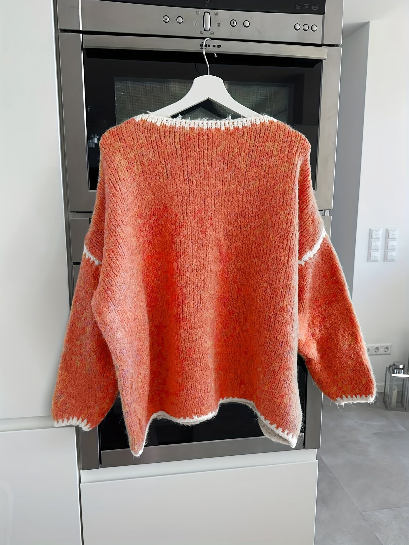 Off-The-Shoulder Color Block Sweater - Casual and Comfortable for Autumn and Winter