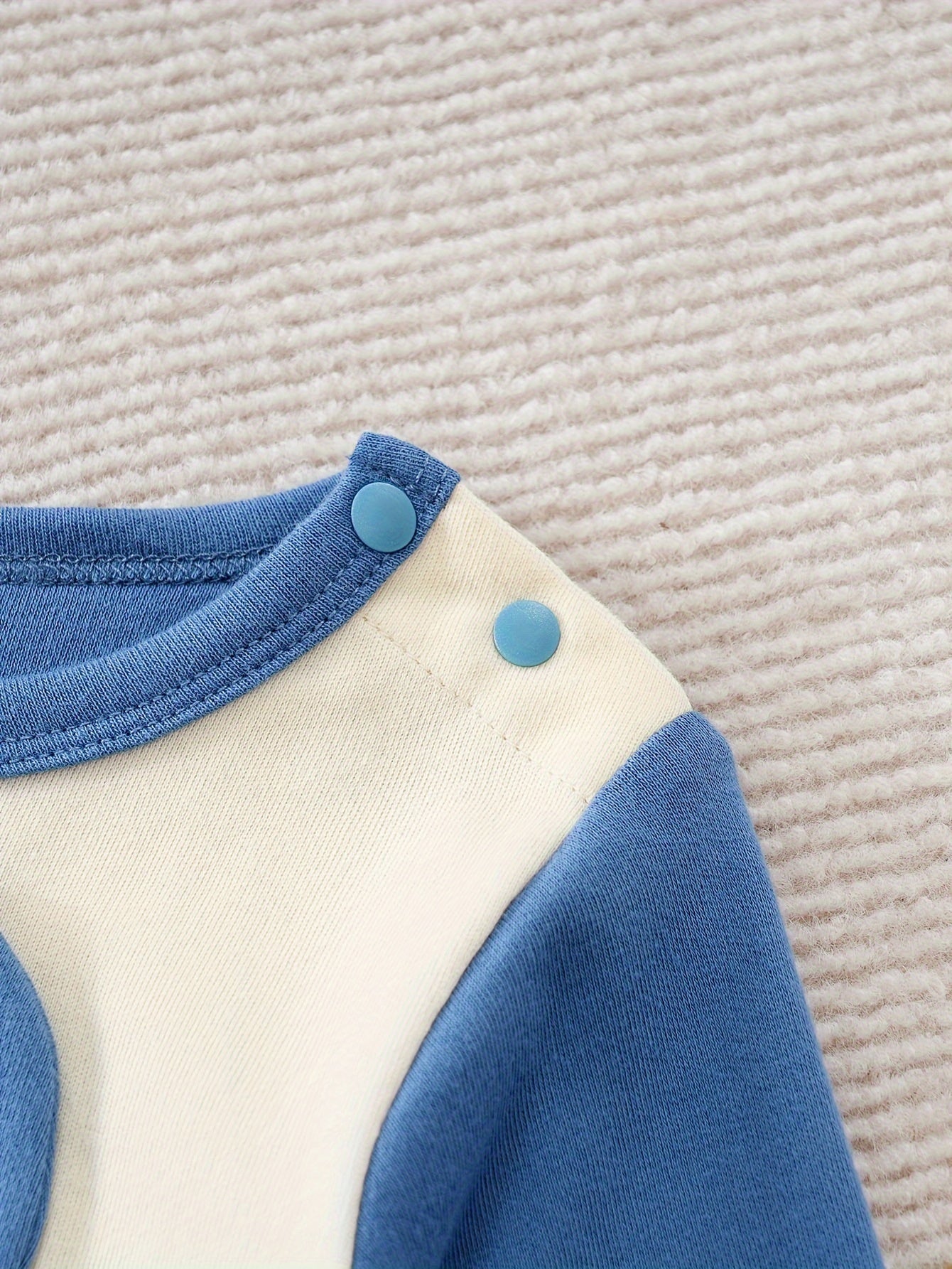 Cute Elephant Baby Romper – Perfect for Fall and Winter