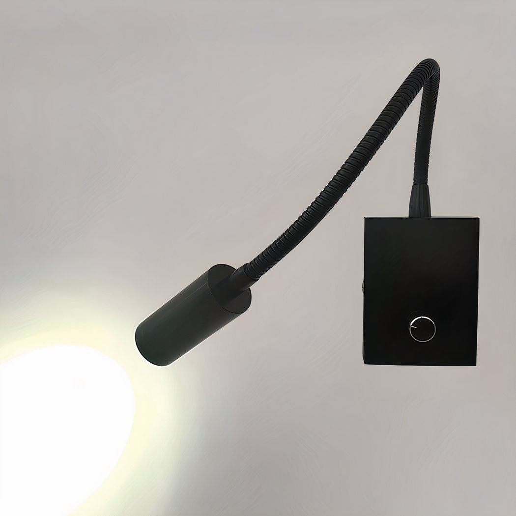 LumaFlex Reading Wall Lamp – Cozy and Adjustable Light
