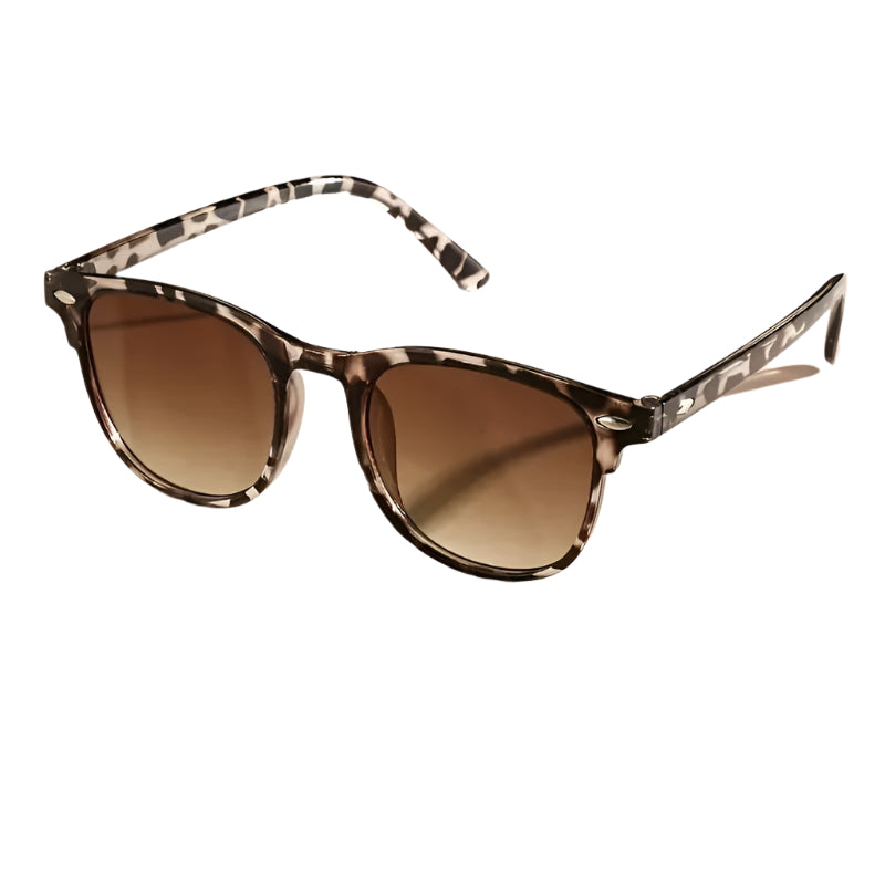 Trendy Retro Sunglasses for Men and Women – Tortoiseshell Design for Beach and Vacations
