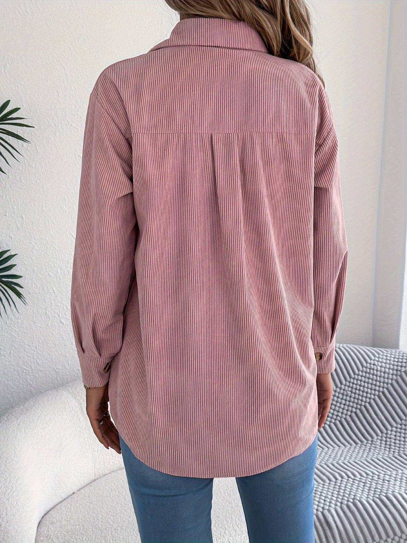 Casual Corduroy Jacket for Women – Long Sleeves and Classic Collar, Perfect for Fall and Winter