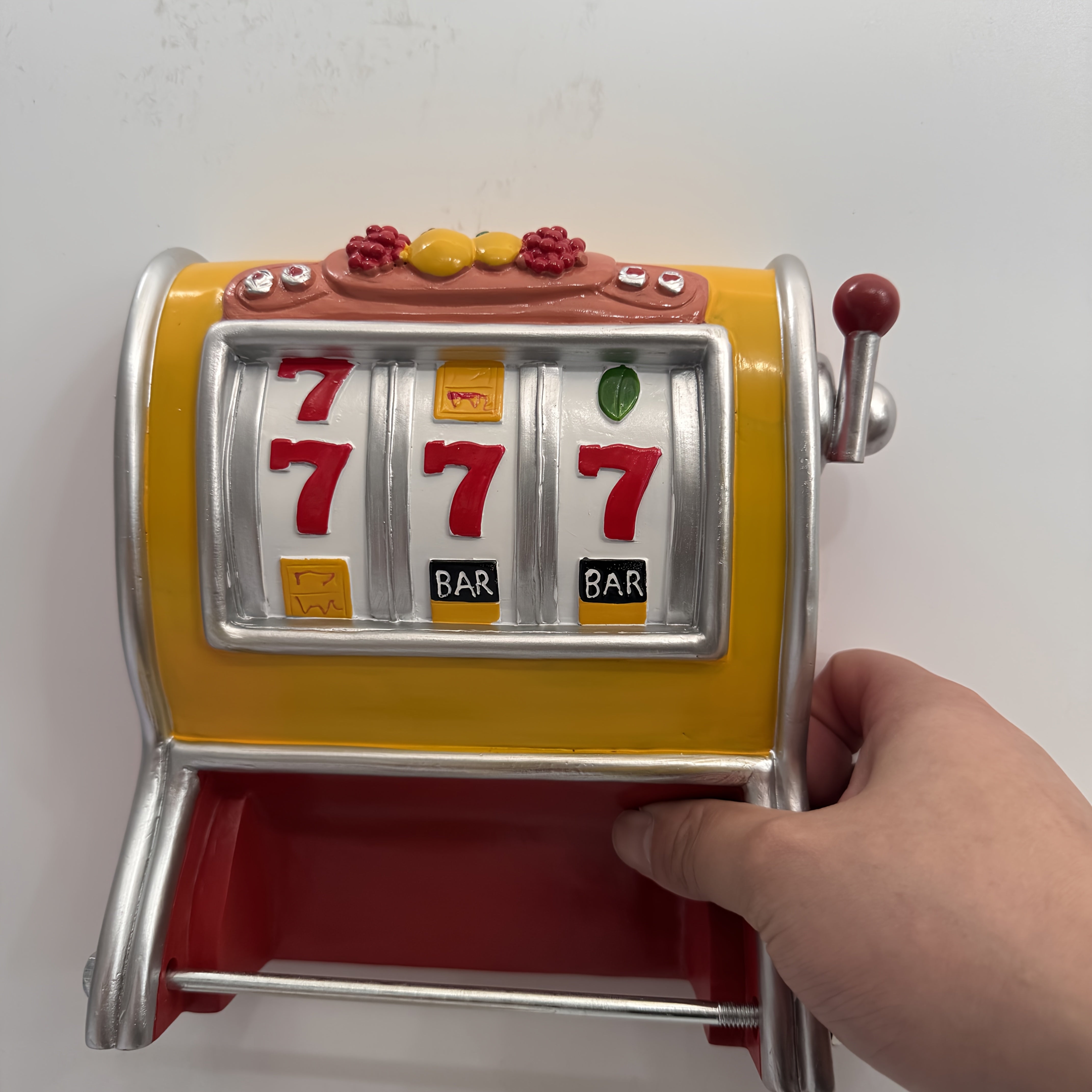 Jackpot Toilet Paper Holder – Slot Machine Design & Wall Mounted