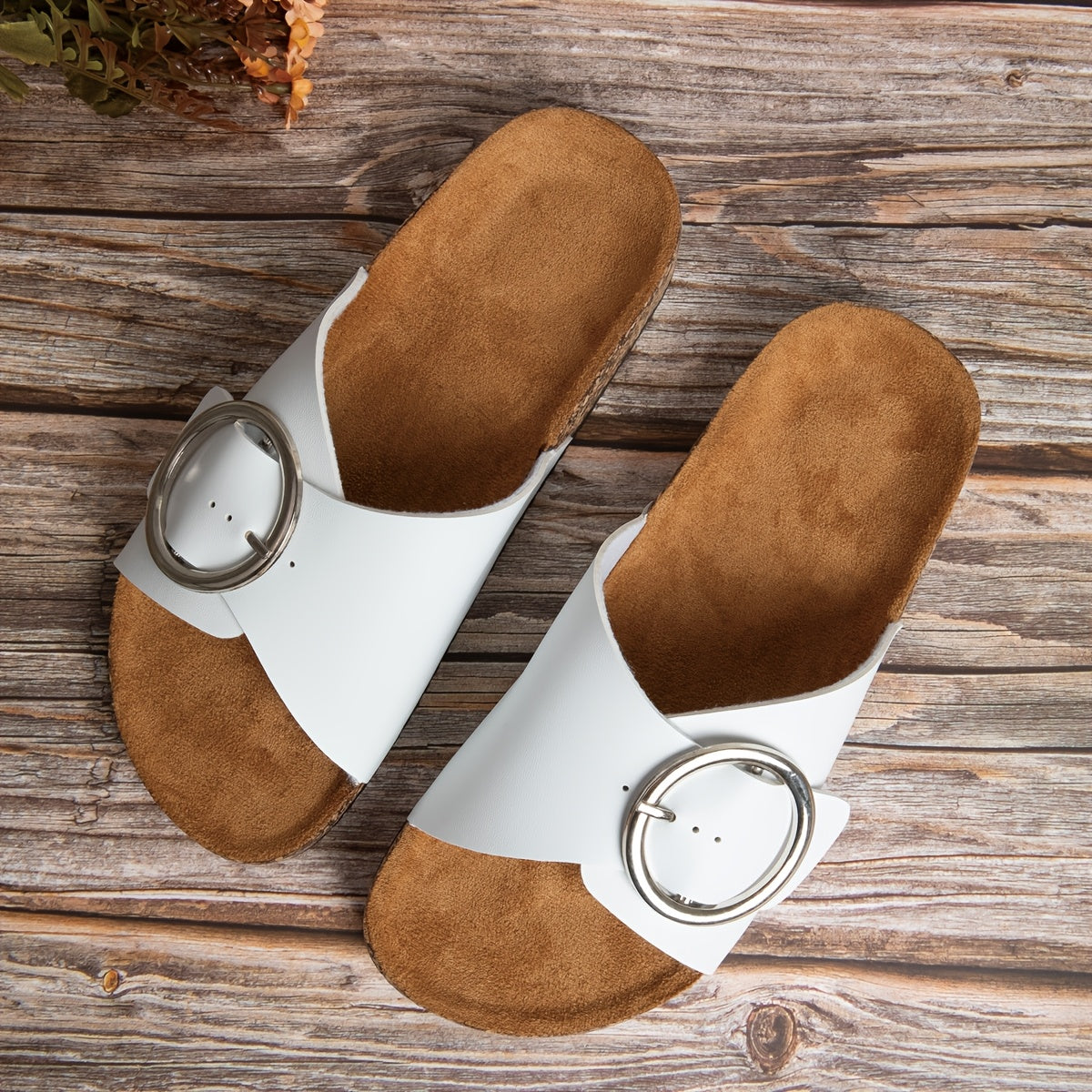 Modern Women's Sandals with Metal Buckle – Comfortable and Stylish for Every Season