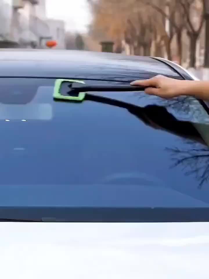 Auto Window Cleaning Brush – Efficient and Handy for Inside and Outside