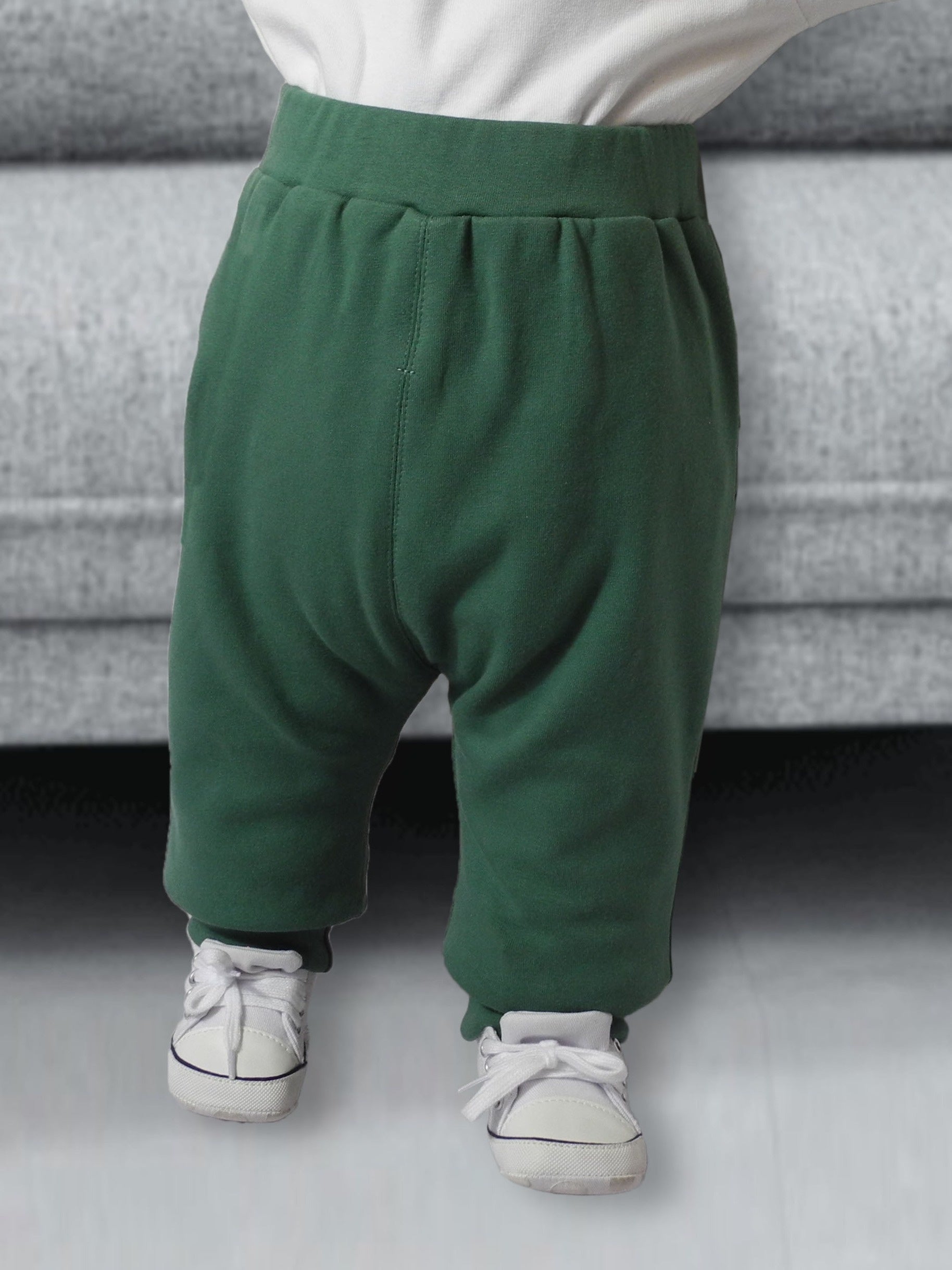 Cute Bear Jogging Pants for Babies – Ideal for Outdoor Adventures in Spring and Autumn