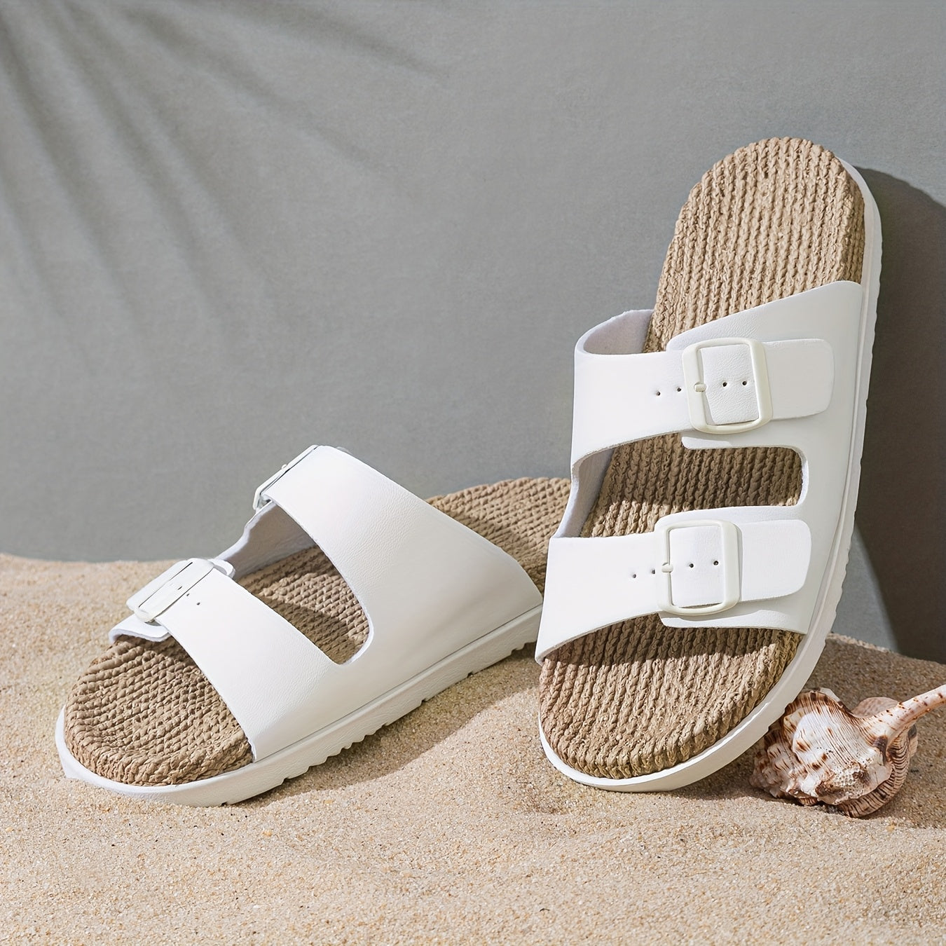 Comfortable Men's Slides with Double Buckle – Practical and Stylish for Indoor and Outdoor Use