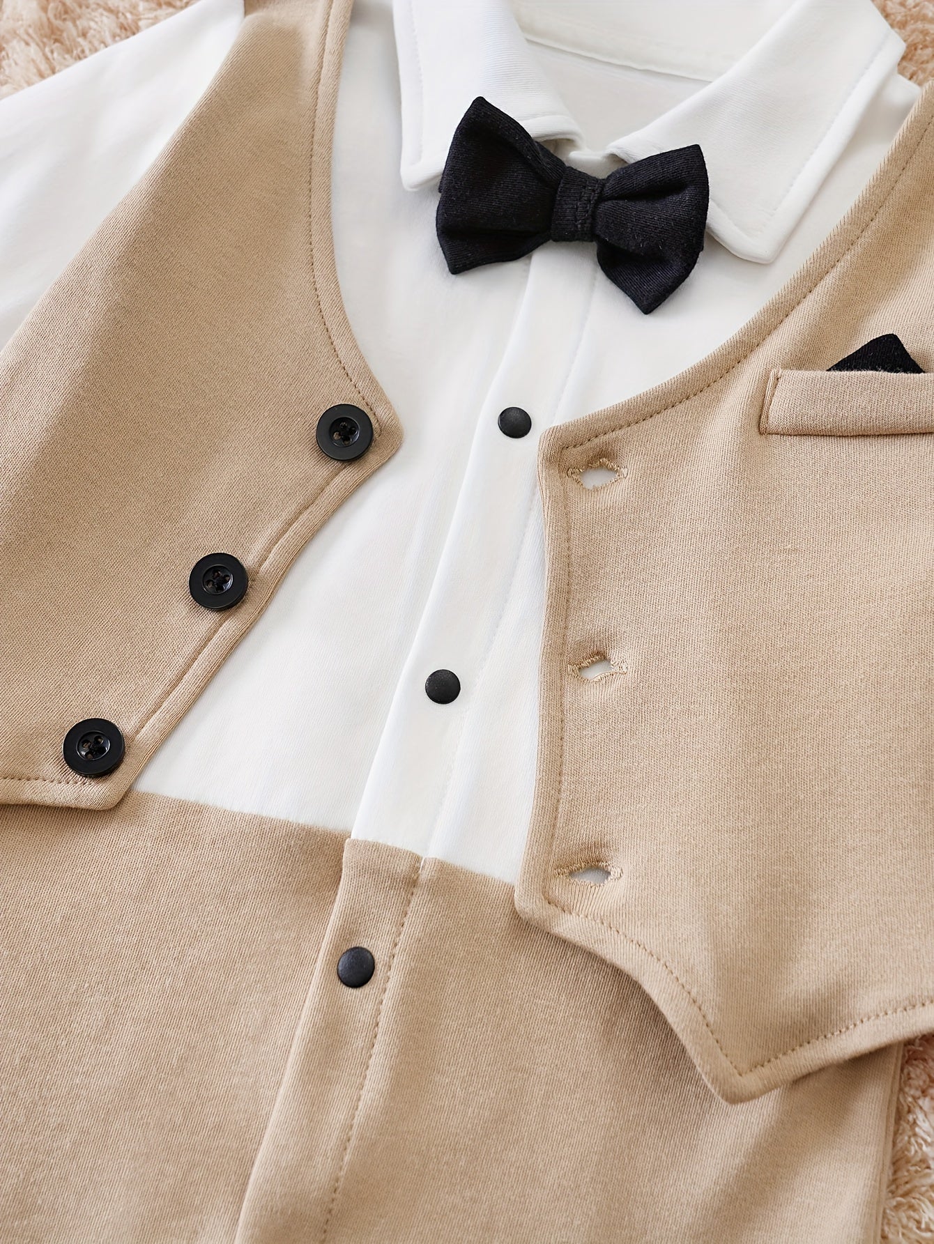 Oliver Gentleman Romper – Chic Baby Romper with Bow Tie