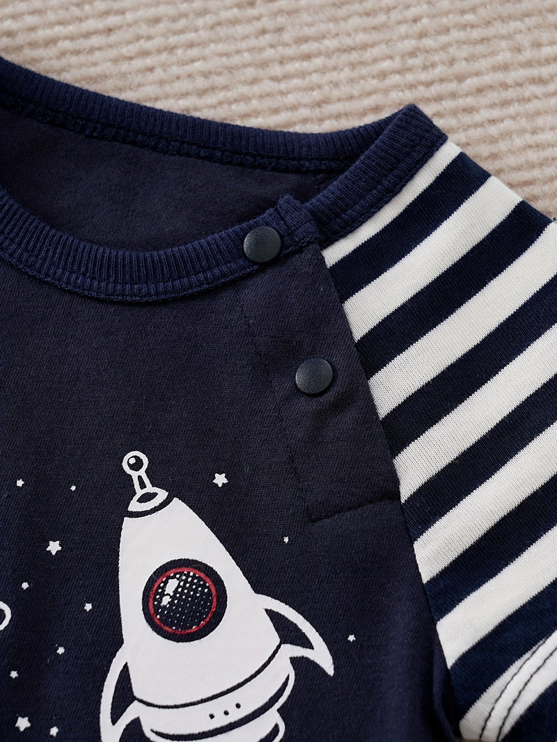 Spatial Adventures – Baby Onesie with Astronaut Print