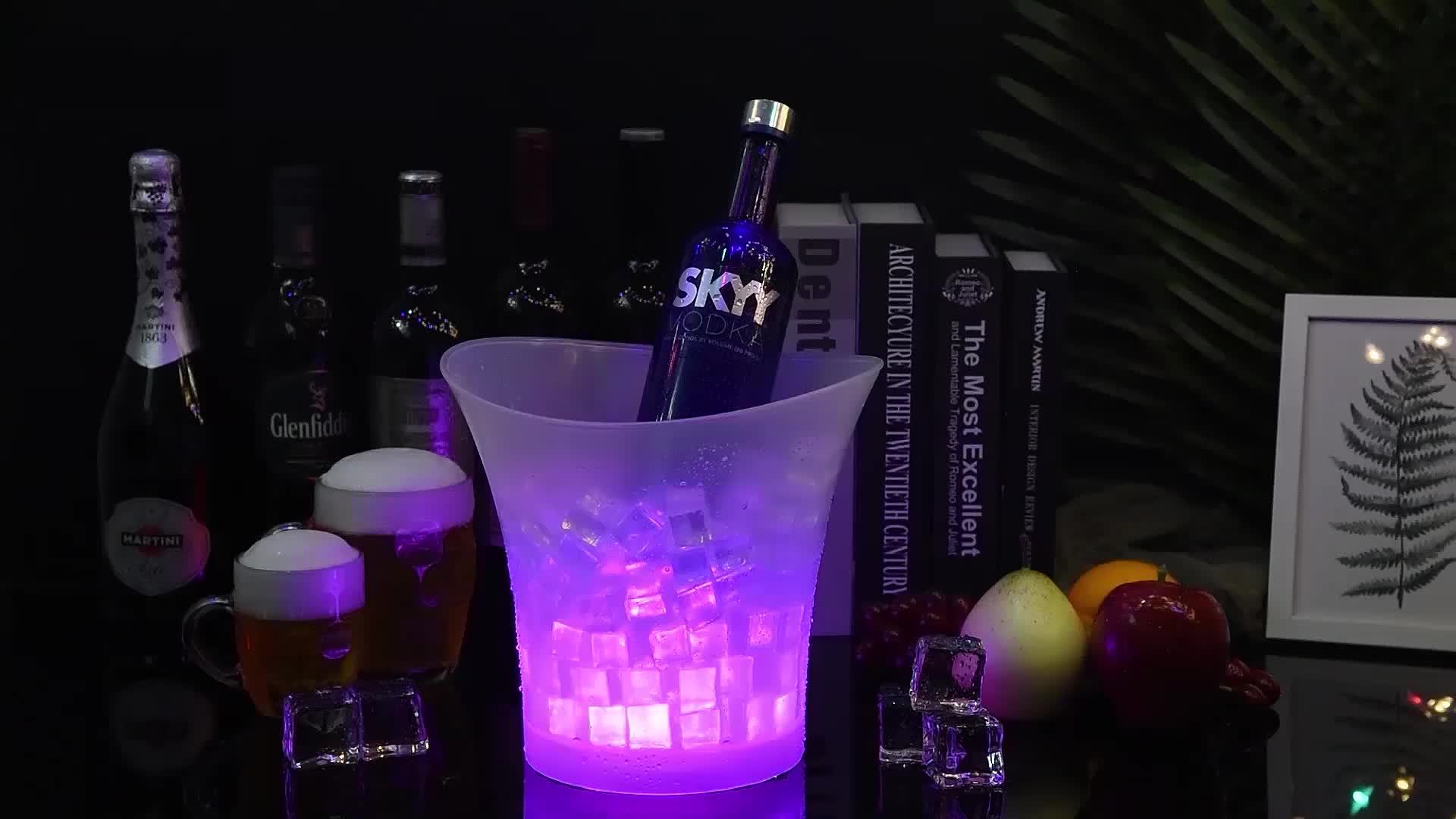 5L LED Illuminated Ice Cube Pail - Perfect for Champagne and Beer