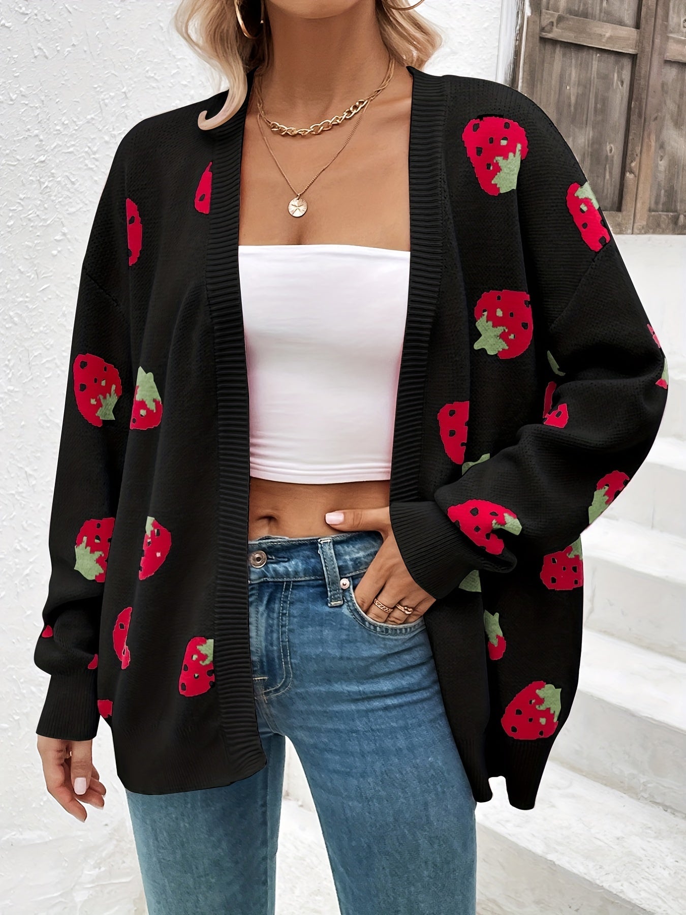 Ladies Strawberry Print Cardigan – Trendy and Comfortable for Spring and Autumn