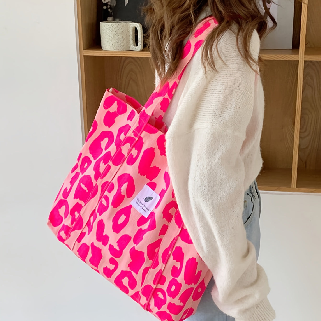 Versatile Shopper Bag – Comfortable and Functional