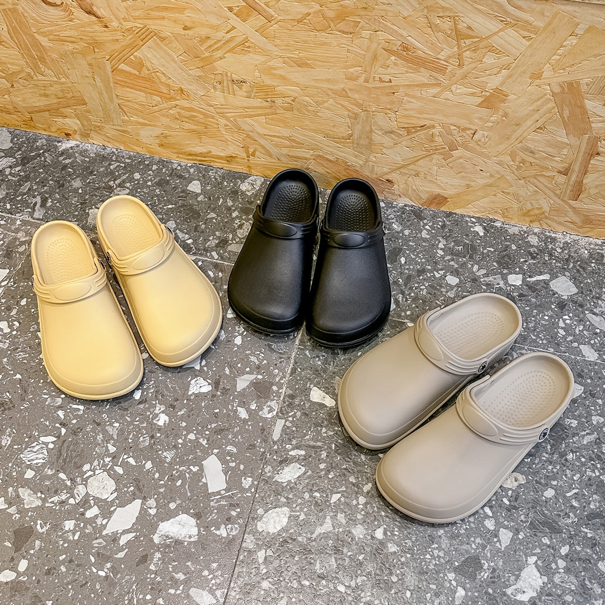 Non-slip Garden and Work Clogs for Men – Comfortable Slip-ons for Every Season