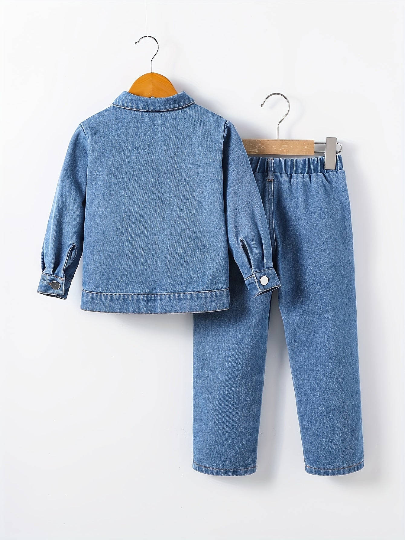 Casual Ripped Denim Jacket and Pants Set – Perfect for Adventurous Boys