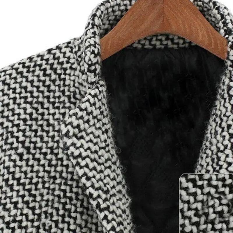 Emma Houndstooth Coat – For a Fashionable Look