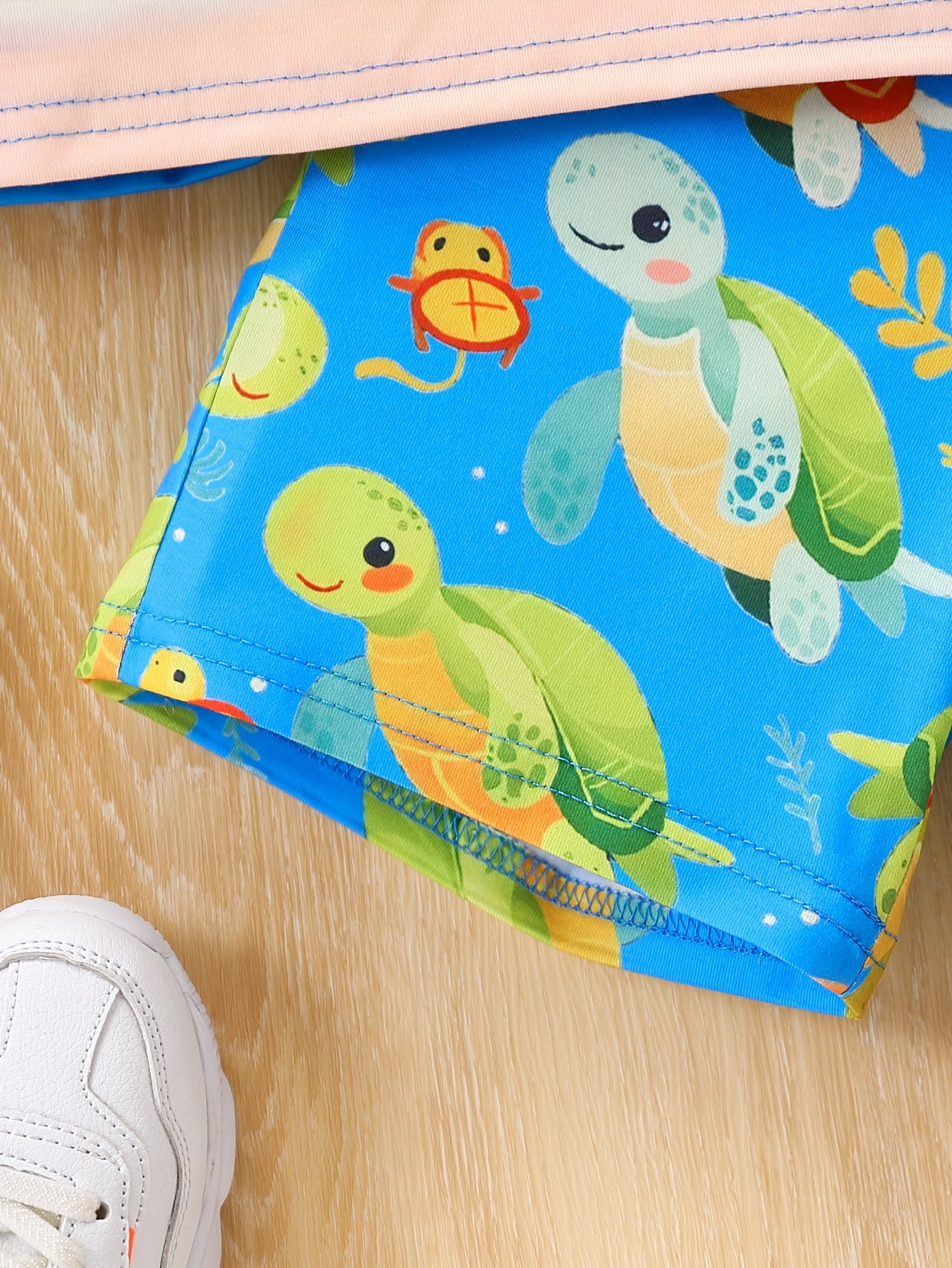 Turtle Print Summer Set – Casual T-Shirt and Shorts for Boys