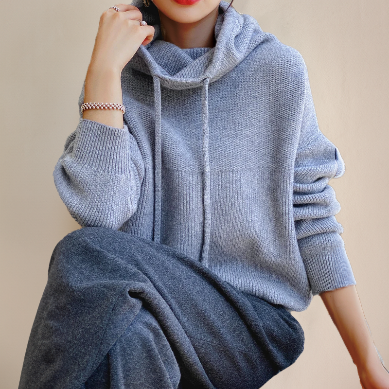 Lily Comfortable Chill Hoodie – For a Trendy and Cozy Look