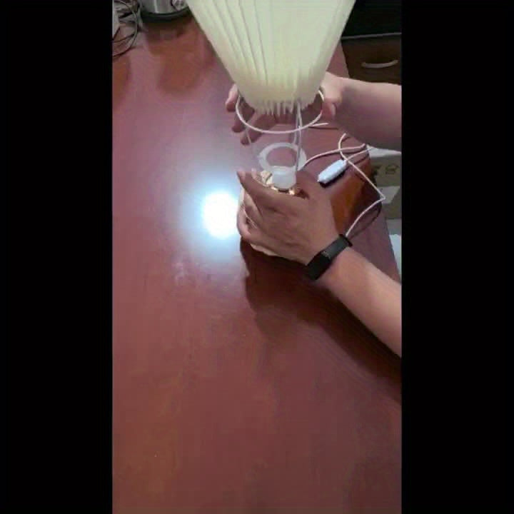 Bamboo Woven Table Lamp - Cozy and Refined Design