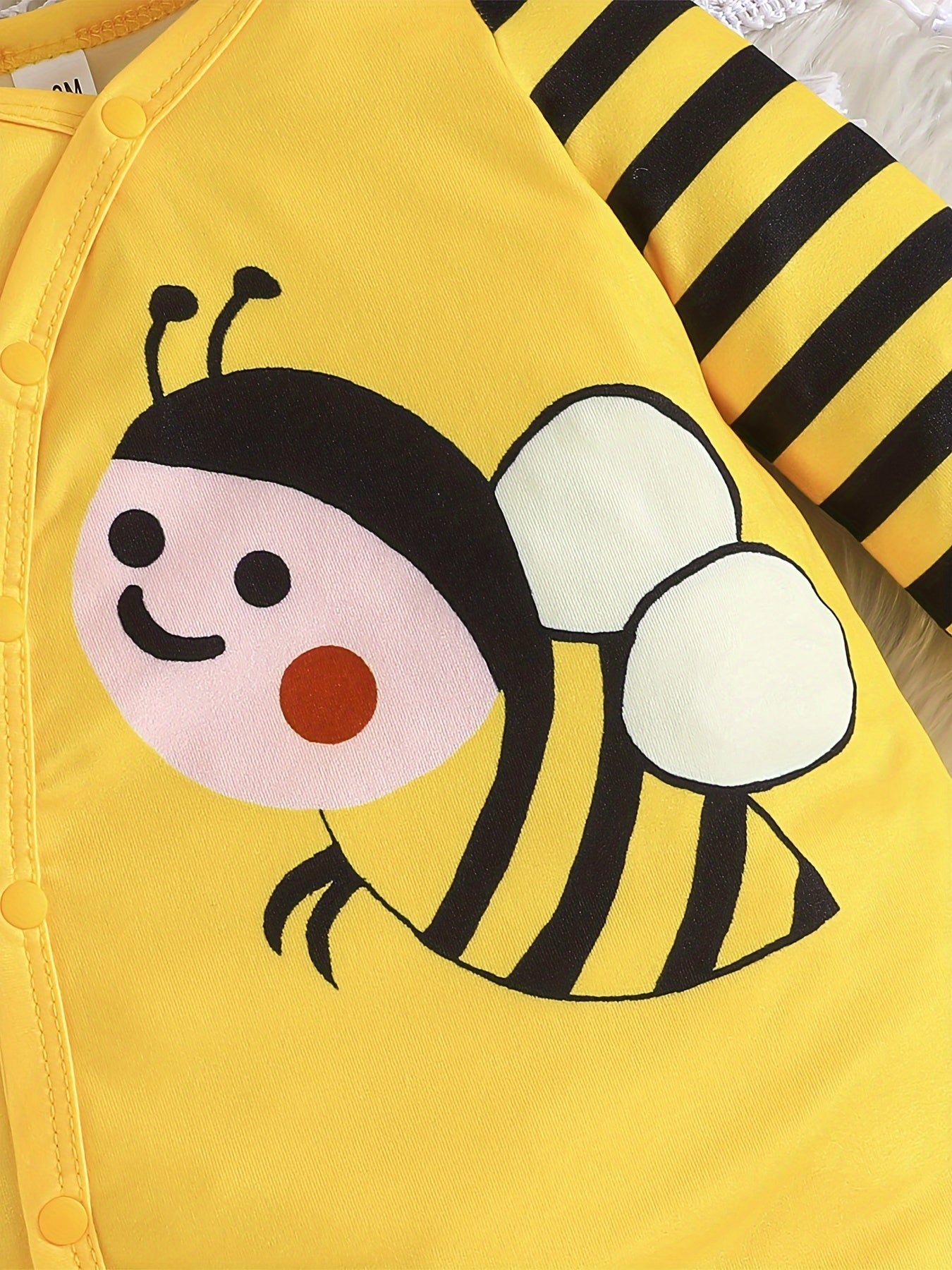 Cute Bee Jumpsuit Set – Perfect for Outdoor Adventures for Babies