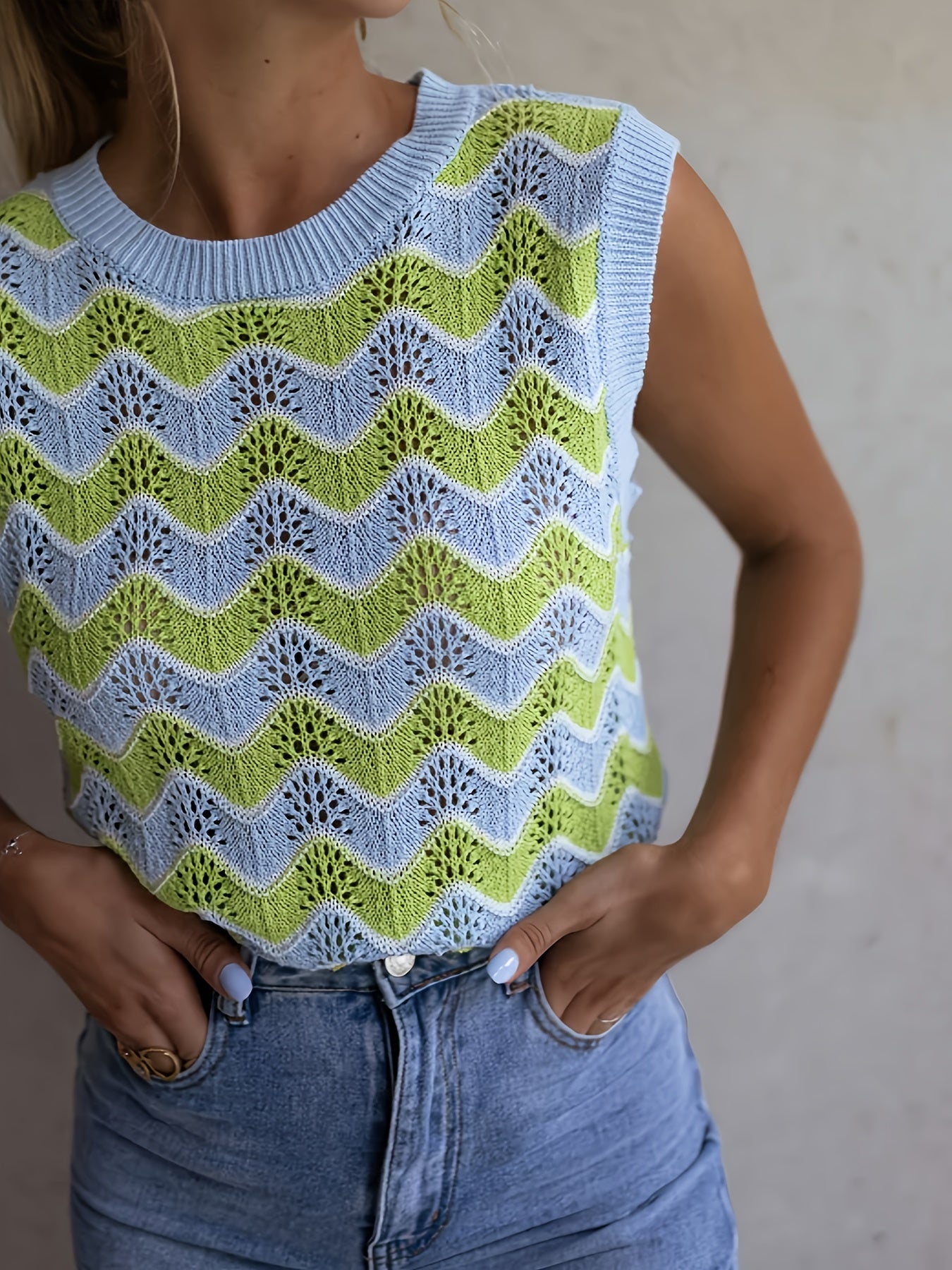 Trendy Knitted Summer Top - Airy and Comfortable for Every Occasion
