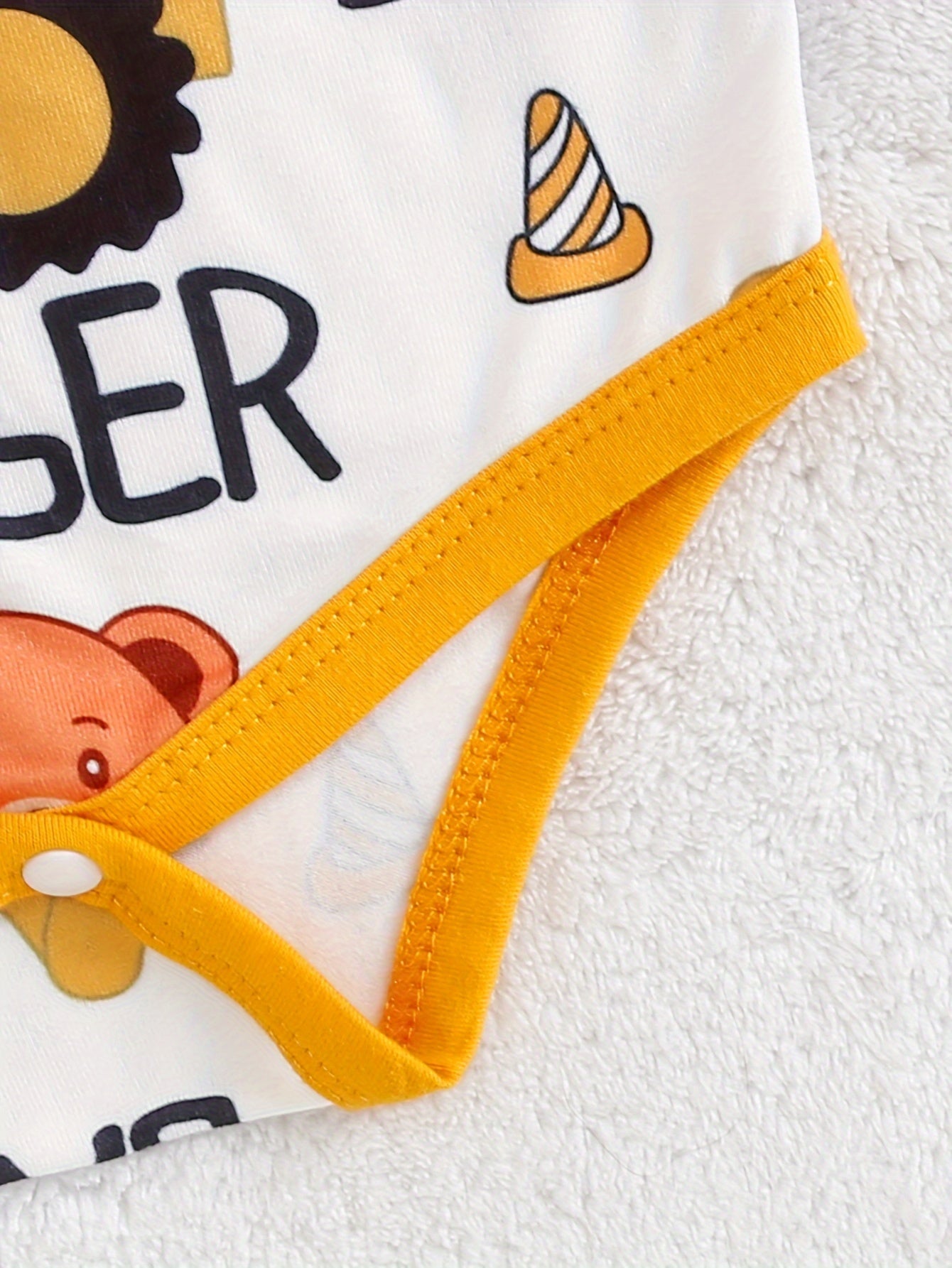 Baby Excavator Adventure Outfit – Includes Bodysuit, Pants, and Beanie for Outdoor Adventures