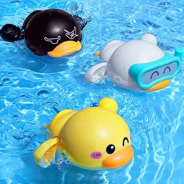 DuckPlay - Set of 3 Self-Swimming Rubber Duckies