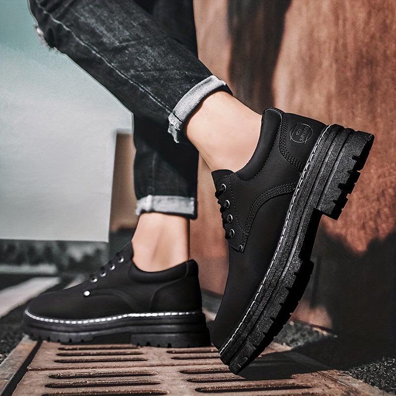 Modern Location Work Shoes for Men – Durable and Versatile