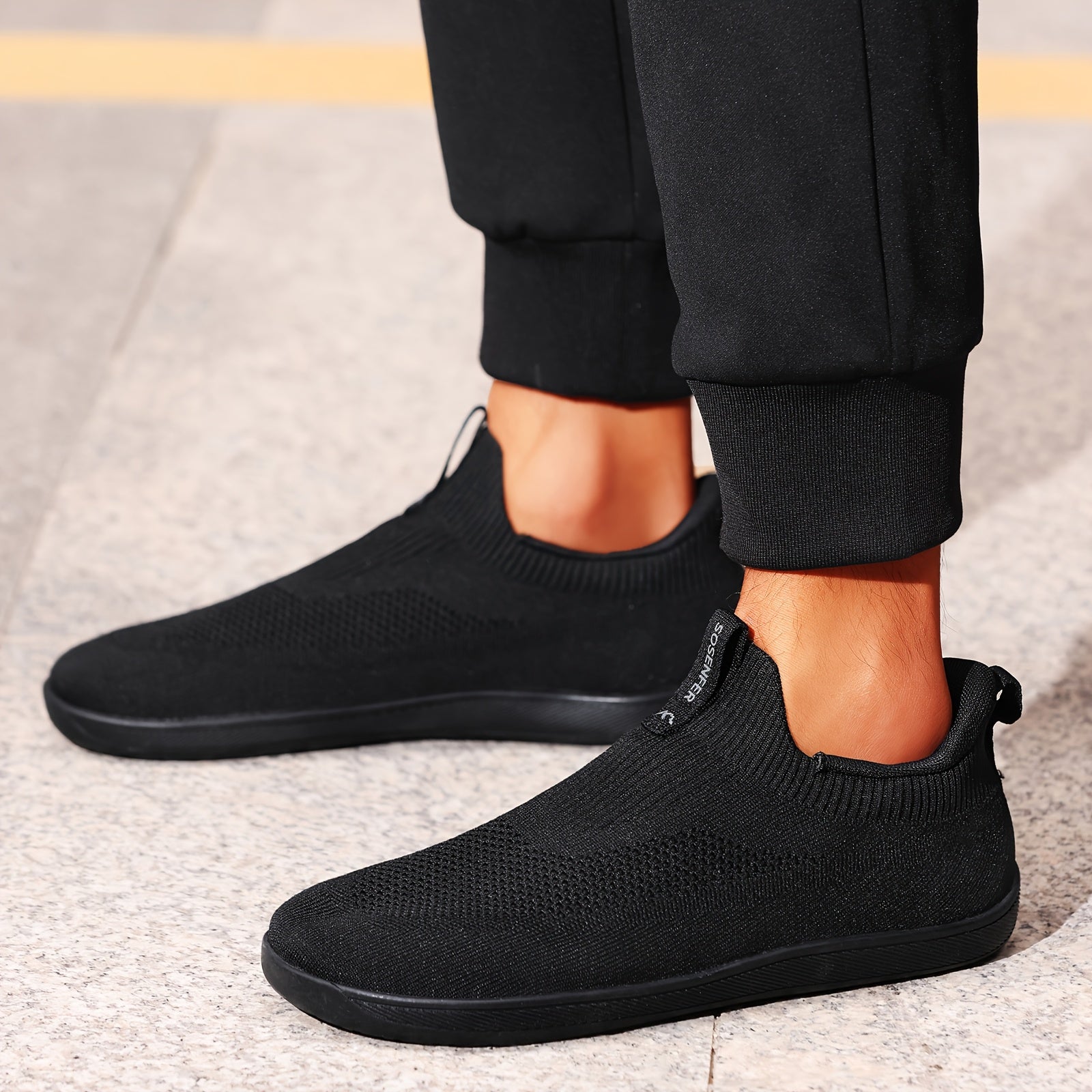 Breathable and Comfortable Slip-On Shoes – Ideal for Walking, Camping, and Casual Outdoor Use
