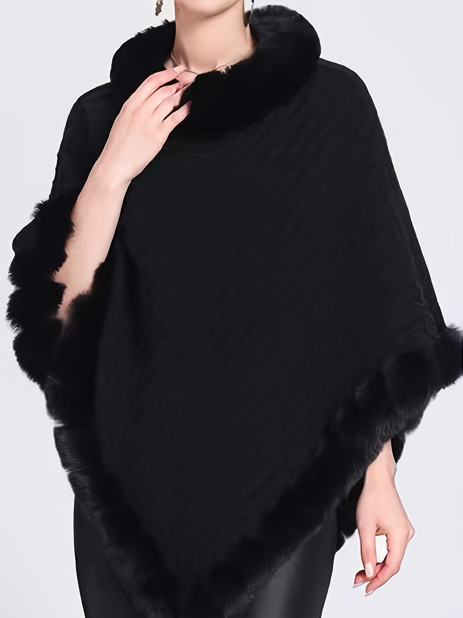 Luxury Thick Knit Turtleneck Sweater for Women - With Faux Fur Trim and Chic Pullover Cape for Winter