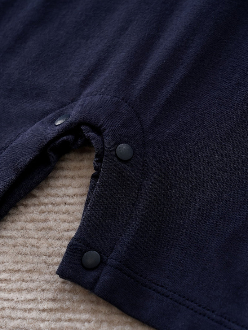 Spatial Adventures – Baby Onesie with Astronaut Print