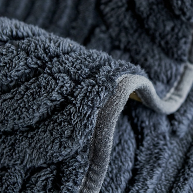 Luxury Plush Sofa Cover – Non-slip and Breathable for a Cozy and Stylish Living Room