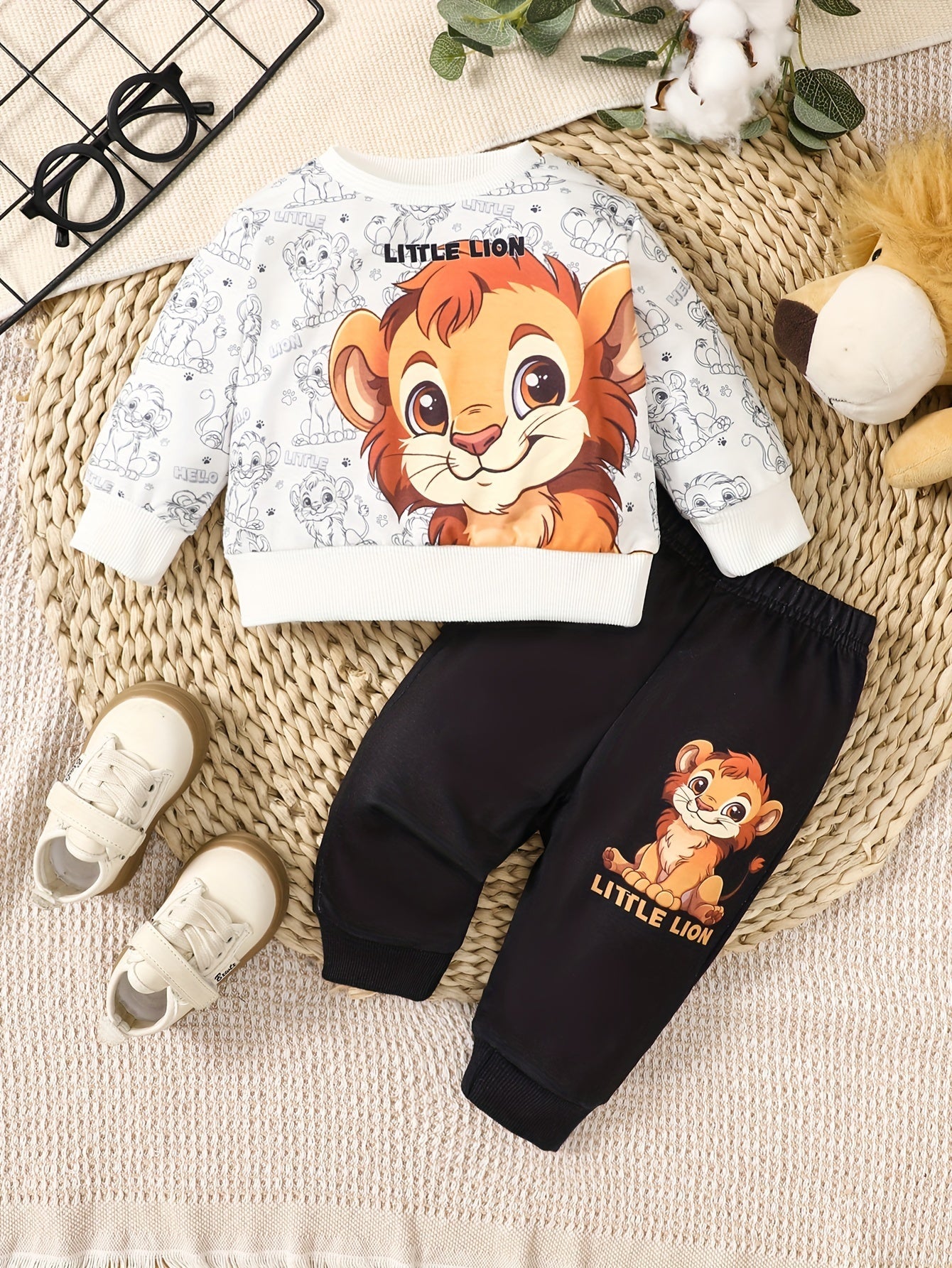 Cute Lion Jumpsuit Set – Perfect for Adventures in Autumn and Winter