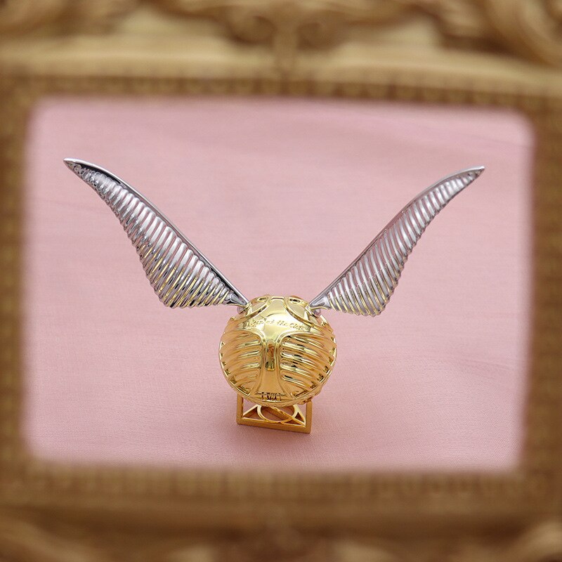 Golden Winged Orb Ring Box – Luxury Movable Jewellery Case