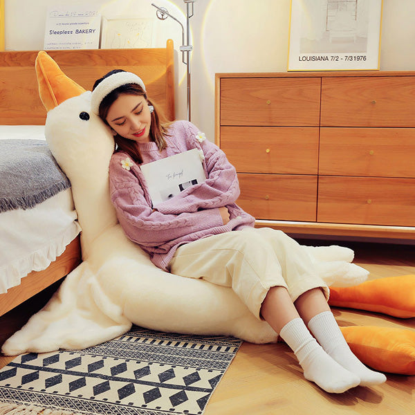 Goose Cuddle Pillow - Soft & Comfortable