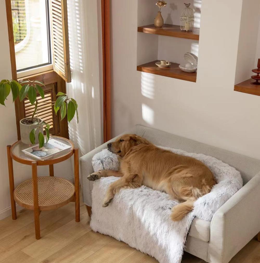 DogComfort Deluxe Blanket - Luxury & Protection for Your Furniture