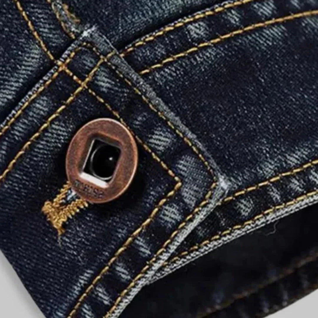 Urban Denim Men's Jacket – Robust and Timeless Design