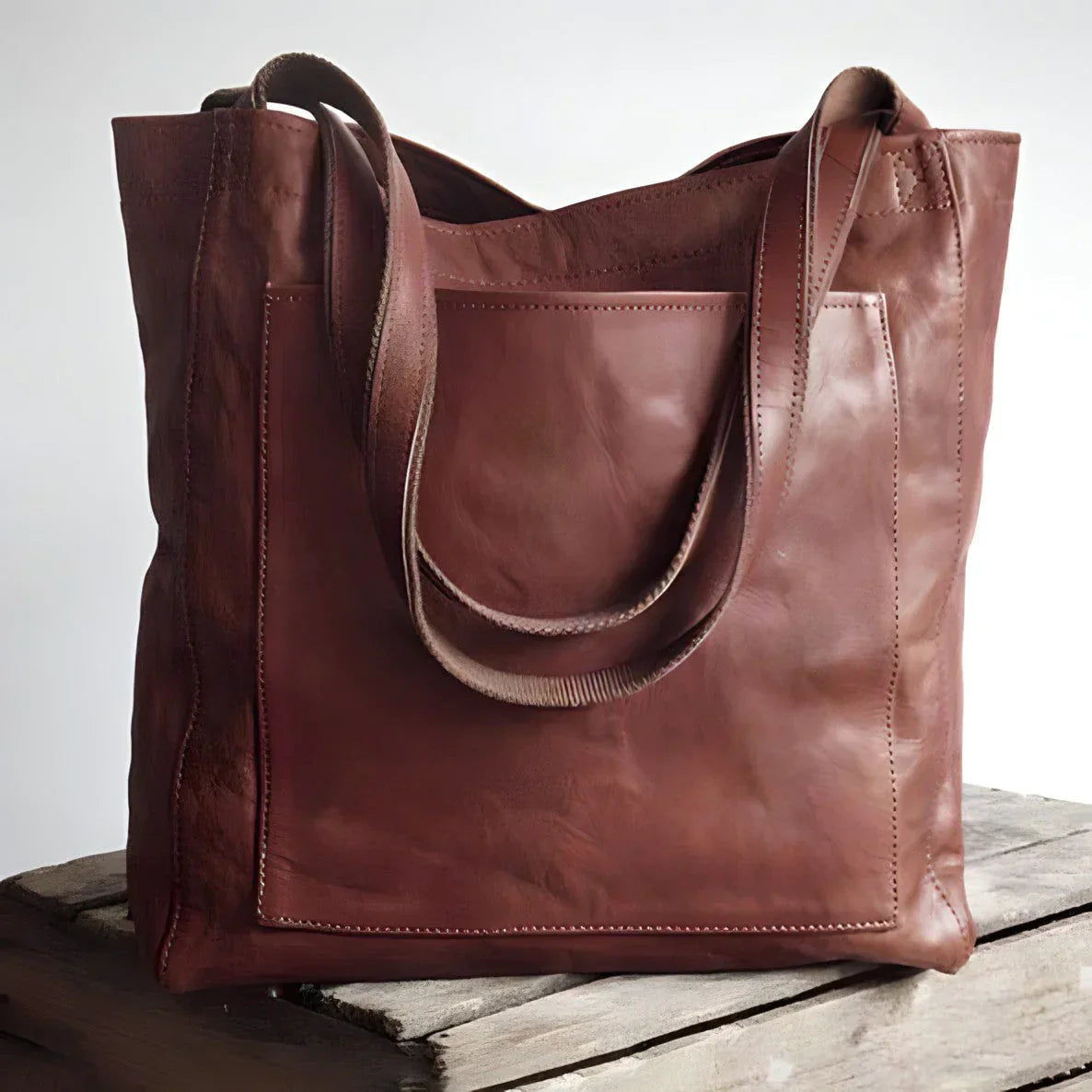 Julienne Leather Shopper - For Stylish and Practical Days