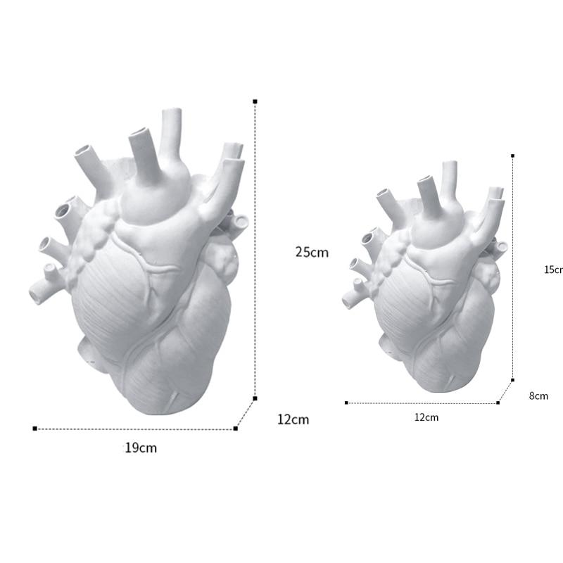 Creative Heart-Shaped Vase – Artistic and Stylish for Any Interior