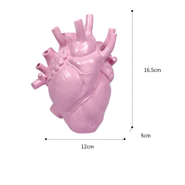 Creative Heart-Shaped Vase – Artistic and Stylish for Any Interior