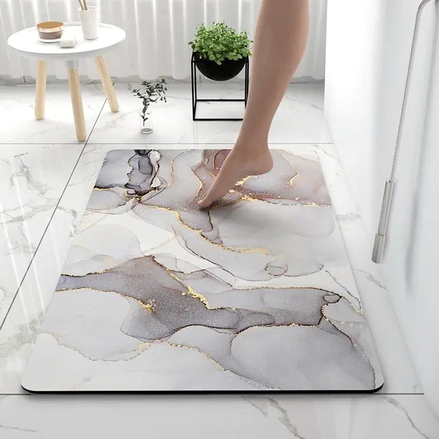 AquaArt Luxe Bath Mat - Water-Absorbing and Quick-Drying
