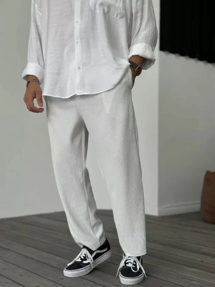 Premium Corduroy Trousers – For a refined and relaxed look
