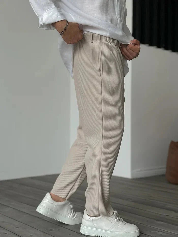 Premium Corduroy Trousers – For a refined and relaxed look