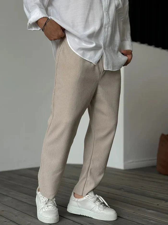 Premium Corduroy Trousers – For a refined and relaxed look
