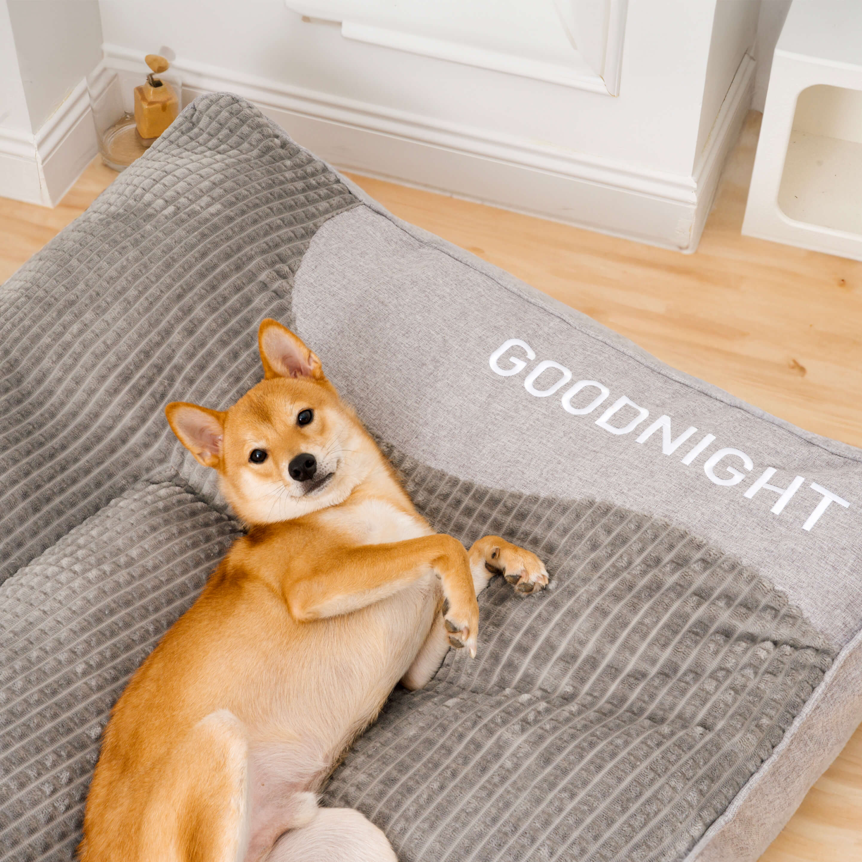 Orthopaedic Dog Bed with Headrest – Luxury and Comfort