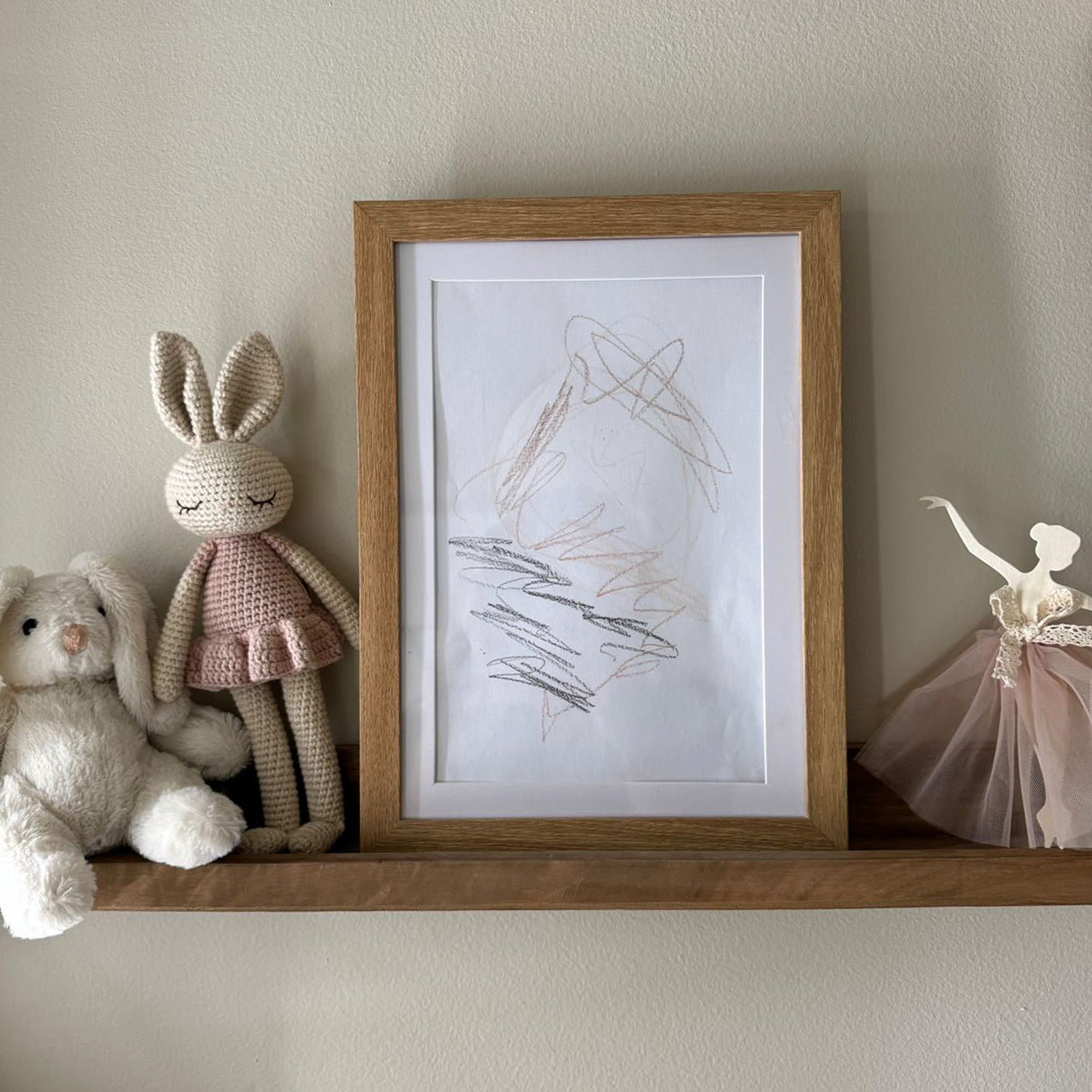 Toddler Art Display Frame - For Showcasing Creative Artwork