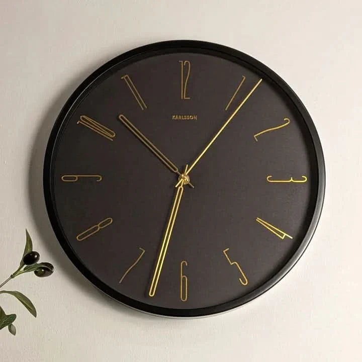 Aurelia Classic Wall Clock – Silent Black & Gold Design with Quartz Movement