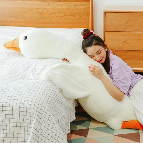 Cuddly Large Plush Goose – Playful and Comfortable Sleep Companion