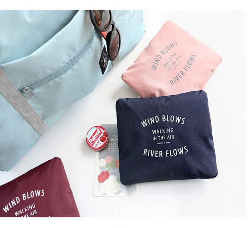 TravelMate Compact Foldable Travel Bag – Practical and Spacious