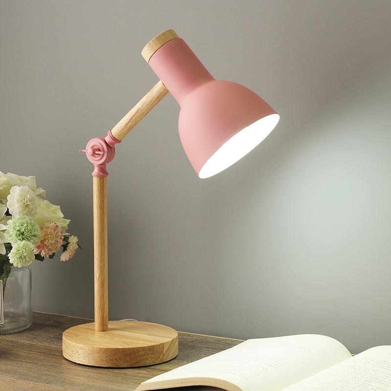 Modern Adjustable Desk Lamp – Scandinavian Design for a Cozy Workspace